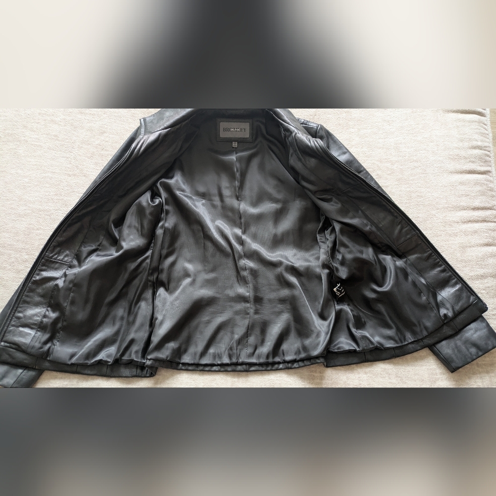 Bromley Vintage Women's Genuine Leather Jacket - Picture 6 of 7
